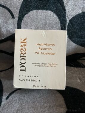 D'OR24K Multi-Vitamin Recovery 24H Moisturizer - effectively reduce wrinkles